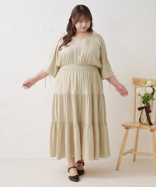 Louiosy(ルオシー)の「【Louiosy】【大きいサイズ】ショルダーギャザーティアードワンピース(ワンピース・レディース・ベージュ/ダークブラウン・4L/3L)」の12枚目の写真