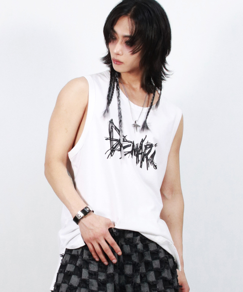DEMARC(ドゥマーク)の「M rough text-logo boxy sleeveless - White(Tシャツ/カットソー・メンズ・その他・MEDIUM/LARGE)」の2枚目の写真