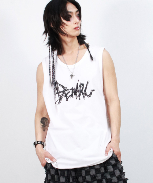 DEMARC(ドゥマーク)の「M rough text-logo boxy sleeveless - White(Tシャツ/カットソー・メンズ・その他・MEDIUM/LARGE)」の4枚目の写真