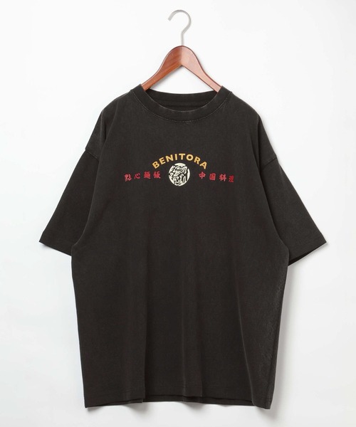 niko and...(ニコアンド)の「【紅虎餃子房】コラボ グラフィックTシャツ(Tシャツ/カットソー・メンズ・ホワイト/レッド/オフホワイト/ブラック・MEDIUM/LARGE)」の22枚目の写真