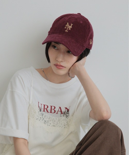 LOWRYS FARM(ローリーズファーム)の「【NEWERA】ローリーズファーム別注企画 920CS/CORDUROY26 1042439(キャップ・レディース・ブラウン/ネイビー/レッド/ホワイト/ダークブラウン・FREE)」の1枚目の写真