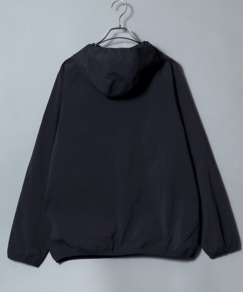 ANPAS(アンパス)の「Lightweight Poly-Stretch Active Hoodie / ポリストレッチ ファンクショナル ナイロンパーカー / 接触冷感 フードブルゾン フルジップ アクティブパーカー メンズ レディース ユニセックス ライトアウター(マウンテンパーカー・メンズ・ブラック/グレー・M/L/XL)」の8枚目の写真