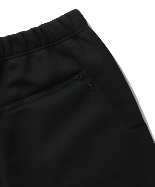 THE NORTH FACE(ザノースフェイス)の「THE NORTH FACE Tech Air Sweat Pant ザ ノースフェイス テックエアースウェットパンツ(メンズ)(スウェットパンツ・メンズ・ブラック・MEDIUM/SMALL/X-LARGE/LARGE)」の17枚目の写真