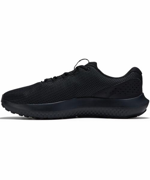 UNDER ARMOUR(アンダーアーマー)の「UAチャージド サージ4 エクストラワイド(ランニング/メンズ)(スニーカー・メンズ・ブラック・26.5cm/29.0cm/27.5cm/25.5cm/26.0cm)」の2枚目の写真