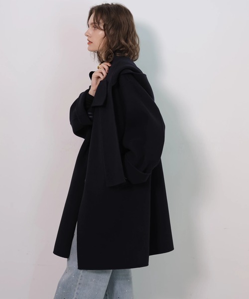 CADUNE(カデュネ)の「リバーフーディーコート(ダウンジャケット/コート・レディース・オフホワイト/ネイビー/ライトブルー・38/34/36)」の7枚目の写真