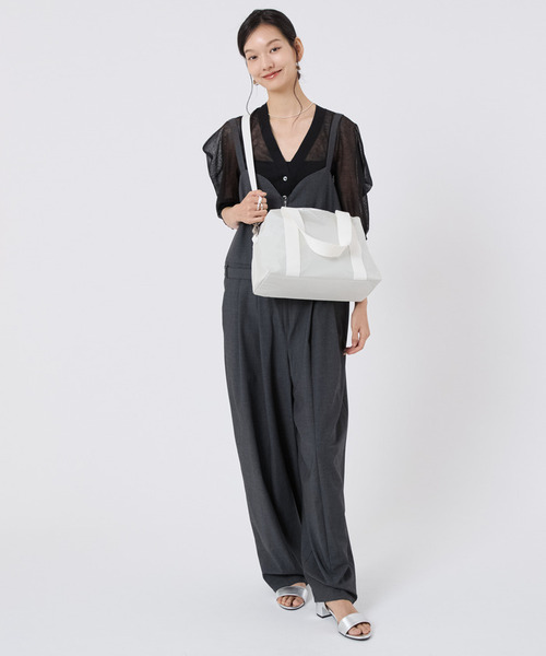 LeSportsac(レスポートサック)の「ESSENTIAL E/W BOWLER TOTE ブランC(トートバッグ・レディース・ホワイト・FREE)」の4枚目の写真