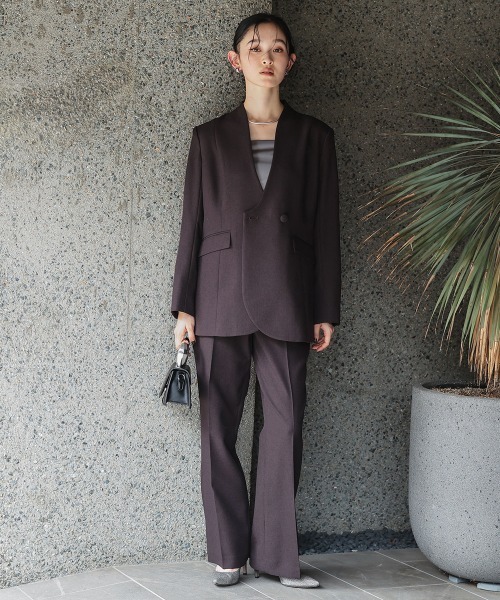 Callarus(カラルス)の「【セットアップ】カーブデザインカラーレスジャケットテーパードパンツセットアップスーツ〔Callarus〕(セットアップ・レディース・ブラック/グレー/ブラウン・S/LL/L/M)」の16枚目の写真