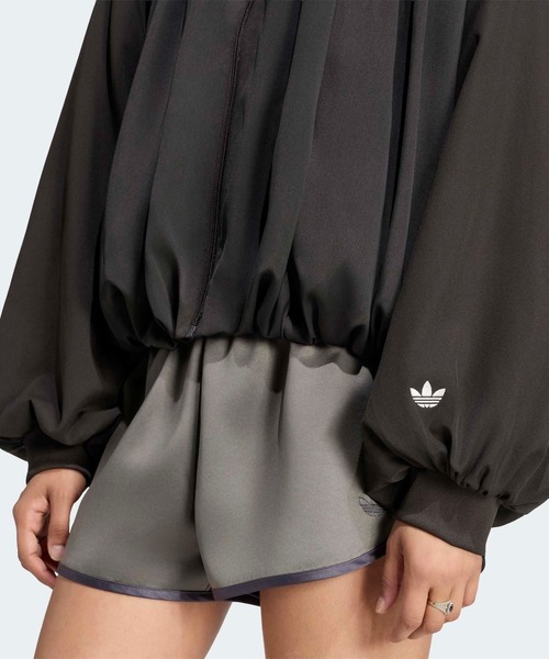 adidas（アディダス）の「サテン プリーツ トラックトップ/ジャージ / トラックジャケット / アディダスオリジナルス adidas Originals（ジャージ・レディース・ブラウン・X-SMALL/X-LARGE/SMALL/MEDIUM/LARGE/3XL/XX-LARGE）」の6枚目の写真