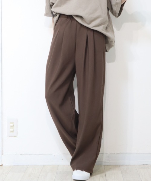 DISKEEN SURE(ディスキーンシュアー)の「動きやすいジャージタッチ素材!ジャージタッチ タックワイドパンツ(その他パンツ・レディース・ブラウン/ネイビー/ブラック・FREE)」の4枚目の写真