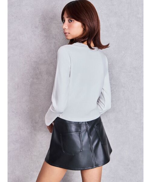 GYDA（ジェイダ）の「GY bijou long sleeveトップス（Tシャツ/カットソー・レディース・ブラック/オフホワイト・FREE）」の12枚目の写真