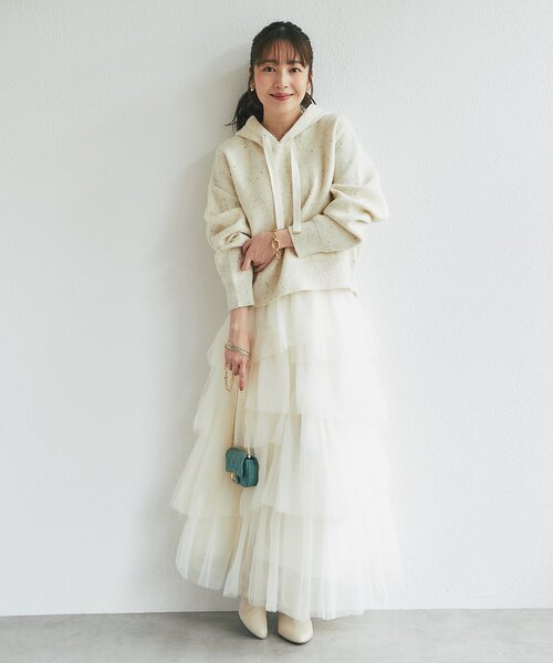La boutique BonBon（ラブティックボンボン）の「【軽くてもちもち】カラーネップフーディニット（ニット/セーター・レディース・アイボリー/グレー・FREE）」の7枚目の写真