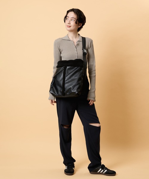 CONTROL FREAK / CTFK(コントロールフリーク)の「CONTROL FREAK(コントロールフリーク)BOAワンショルダーバッグ(ショルダーバッグ・レディース・ブラック/ブラウン・FREE)」の6枚目の写真