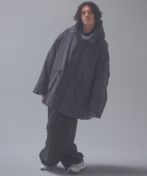 ADAM PATEK(アダムパテック)の「mp15538-woolblend still tuck wide pt ワイドパンツ(AP2628003)(その他パンツ・メンズ・ブラック/ダークグレー・1/2)」の15枚目の写真