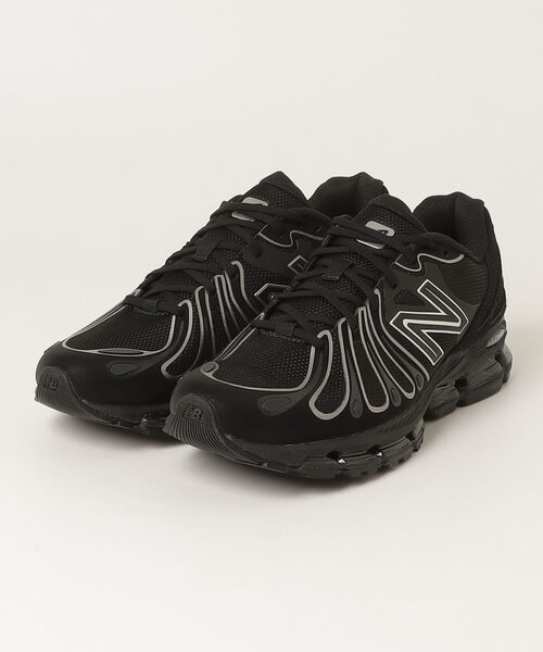 NEW BALANCE(ニューバランス)の「U1890 93H(スニーカー・メンズ・ブラック・26.5cm/27.5cm/27.0cm)」の1枚目の写真