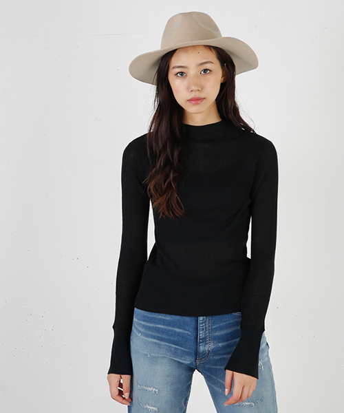 MOUSSY（マウジー）の「SNAP LONG SLEEVE TOPK（ニット/セーター・レディース・ブラック/グレー/オフホワイト/レッド・FREE）」の3枚目の写真