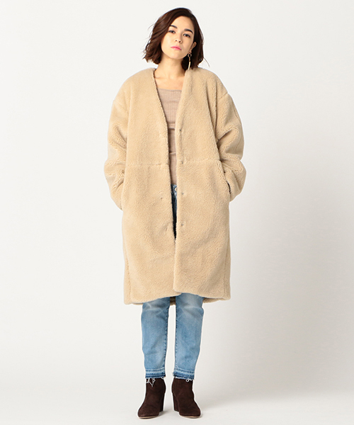 ESTNATION（エストネーション）の「【VERY 11月号 掲載商品】ESTNATION ボアノーカラーロングコート（その他アウター・レディース・ベージュ・38）」の9枚目の写真