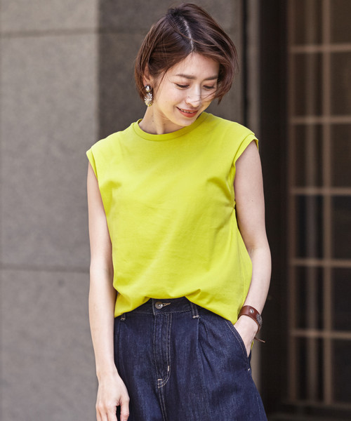 BEAUTY&YOUTH UNITED ARROWS（ビューティーアンドユースユナイテッドアローズ）の「BY∴ ドライコットンノースリーブカットソー o（Tシャツ/カットソー・レディース・ホワイト/ライム/ダークグレー/パープル/ダークグリーン/ベージュ/ブラック/ライトブルー・FREE）」の6枚目の写真