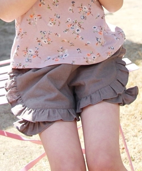 Rora(ローラ)の「ライン ショートパンツ(その他パンツ・キッズ・ブラウン・110cm/100cm/120cm/130cm/90㎝/140cm/150cm)」の1枚目の写真
