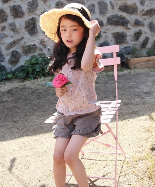 Rora(ローラ)の「ライン ショートパンツ(その他パンツ・キッズ・ブラウン・110cm/100cm/120cm/130cm/90㎝/140cm/150cm)」の3枚目の写真