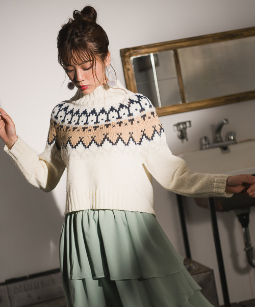 Andemiu（アンデミュウ）の「フォークロアショートニット818780（ニット/セーター・レディース・アイボリー/ブラウン・FREE）」の16枚目の写真