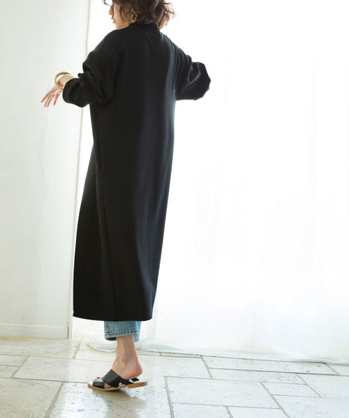 marjour（マージュール）の「SLIT CUT PULLOVER（Tシャツ/カットソー・レディース・ブラック/ベージュ・MEDIUM）」の21枚目の写真