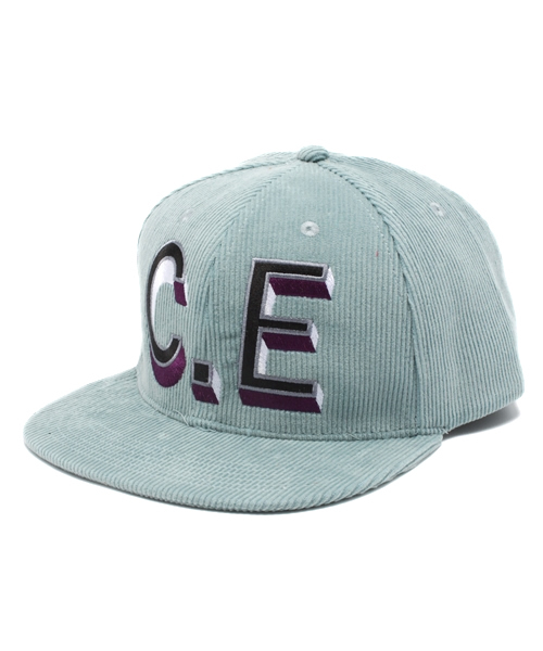 BEAMS T（ビームスティー）の「C.E / STRAPBACK CORD CAP（キャップ・メンズ・グレー/イエロー/ネイビー・ONE SIZE）」の2枚目の写真