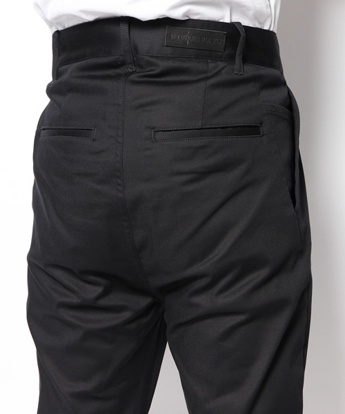 MIDWEST（ミッドウエスト）の「DIET  BUTCHER  SLIM  SKIN  NEWサルエルストレッチデニムパンツ（その他パンツ・メンズ・ブラック/ブルー/ダークブルー・1/2）」の4枚目の写真