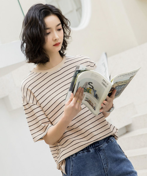 SAISON DE PAPILLON(セゾンドパピヨン)の「綿麻ナチュラルボーダープルオーバー(Tシャツ/カットソー・レディース・ベージュ/ホワイト・フリー)」の9枚目の写真