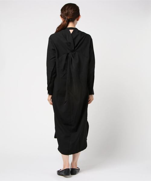 STYLEBLOCK(スタイルブロック)の「Eツイルバックツイスト長袖マキシシャツワンピース(シャツワンピース・レディース・ホワイト/ブラック/ベージュ・M)」の4枚目の写真