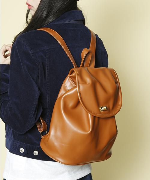 WEGO（ウィゴー）の「WEGO/フラップリュック（バックパック/リュック・レディース・ブラック/ダークグリーン/キャメル/ワイン・FREE）」の4枚目の写真