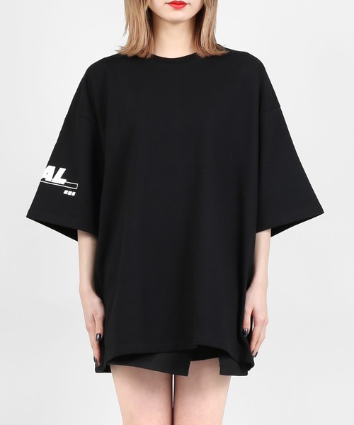 DING（ディング）の「DING/REALビッグシルエットTシャツ（Tシャツ/カットソー・レディース・サックスブルー/アイボリー/ブラック・FREE）」の4枚目の写真