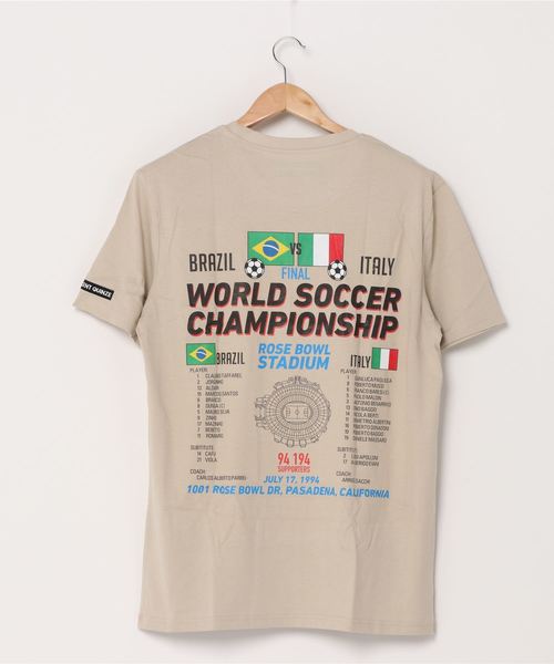 PARKS TOKYO SELECT(パークストウキョウセレクト)の「【QUATRE CENT QUINZE】(UN)1994 WORLD CUP PRINT TEE(Tシャツ/カットソー・メンズ・ホワイト/ベージュ/ライム・MEDIUM/LARGE)」の5枚目の写真