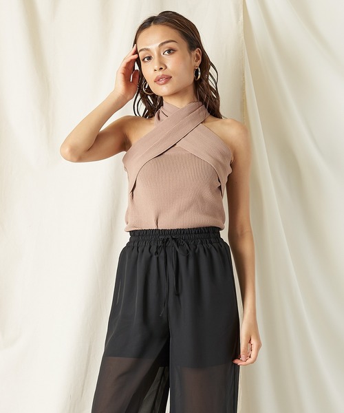 SPIRALGIRL（スパイラルガール）の「ホルタークロスネックニット（ニット/セーター・レディース・ブラック/ベージュ/ブラウン/グリーン・FREE）」の7枚目の写真