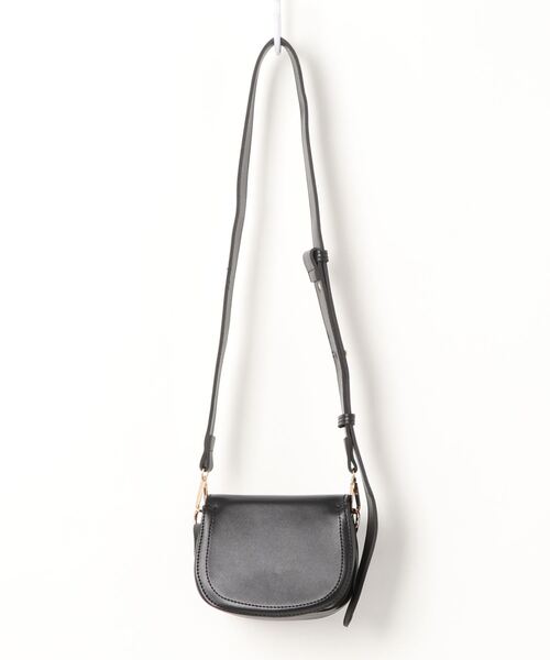 coca（coca）（コカ）の「コンパクトショルダーバッグ（ショルダーバッグ・レディース・ブラック/ベージュ・ONE SIZE）」の3枚目の写真