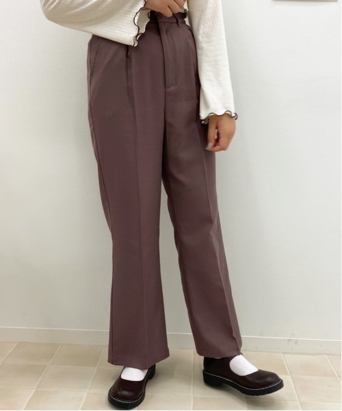 apres jour(アプレジュール)の「ラテカラーセミフレアパンツ【ZOZOTOWN限定アイテム】【8AP】(その他パンツ・レディース・ベージュ/その他/モカ/ライトベージュ・SMALL/MEDIUM)」の2枚目の写真