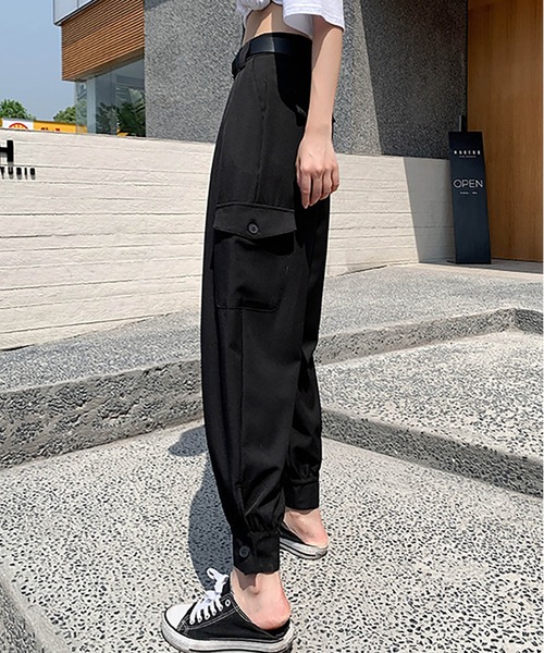 Ritzy（リッツィー）の「ハイウエスト ライト2タックカーゴパンツ（カーゴパンツ・レディース・ブラック/ベージュ/オフホワイト・M/L）」の10枚目の写真