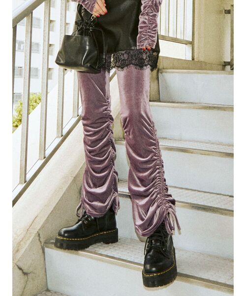 jouetie（ジュエティ）の「ベロアギャザーパンツ（その他パンツ・レディース・ブラック/ラベンダー/ブラウン・MEDIUM）」の3枚目の写真