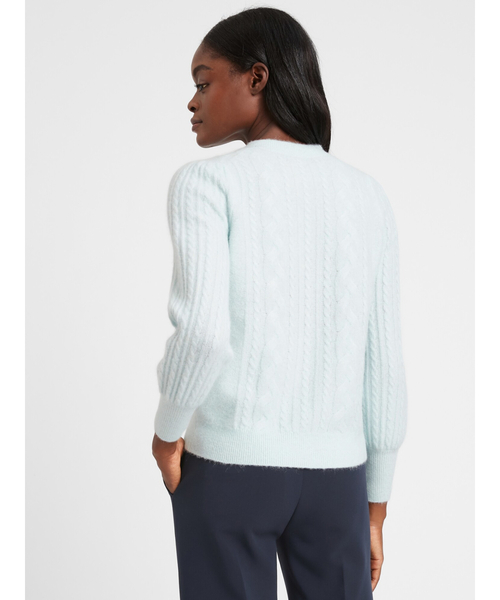 Banana Republic（バナナリパブリック）の「ジュエルボタン ニット 
