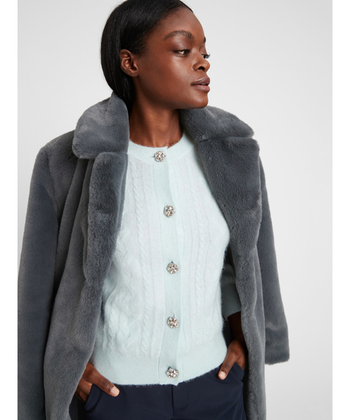 Banana Republic（バナナリパブリック）の「ジュエルボタン ニット 