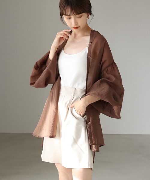 one after another NICE CLAUP(ワンアフターアナザーナイスクラップ)の「【WEB限定】バンドカラーシアーシャツ(シャツ/ブラウス・レディース・オフホワイト/ベージュ/ブルー/コーラルピンク/ブラウン/ミント・FREE)」の3枚目の写真