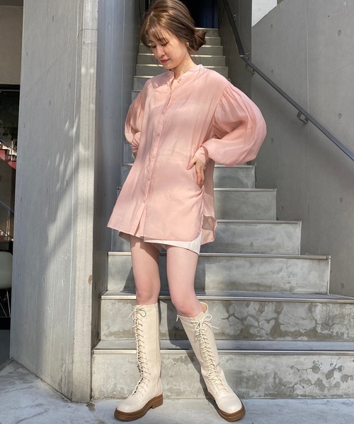 one after another NICE CLAUP(ワンアフターアナザーナイスクラップ)の「【WEB限定】バンドカラーシアーシャツ(シャツ/ブラウス・レディース・オフホワイト/ベージュ/ブルー/コーラルピンク/ブラウン/ミント・FREE)」の11枚目の写真