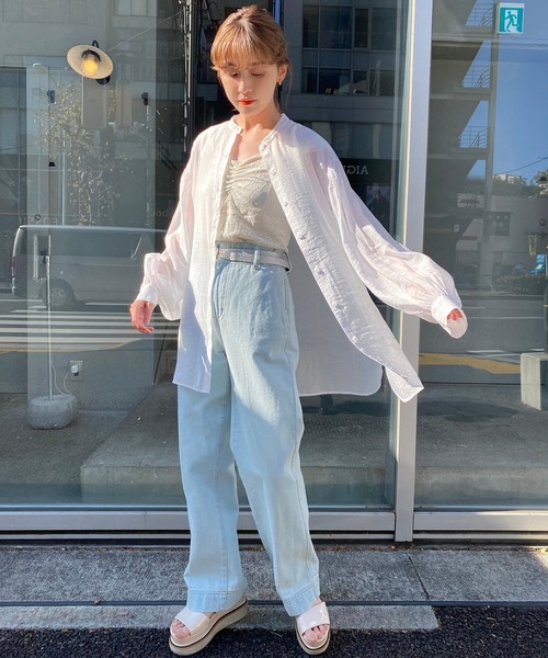 one after another NICE CLAUP(ワンアフターアナザーナイスクラップ)の「【WEB限定】バンドカラーシアーシャツ(シャツ/ブラウス・レディース・オフホワイト/ベージュ/ブルー/コーラルピンク/ブラウン/ミント・FREE)」の19枚目の写真