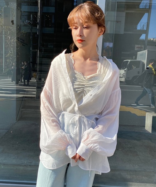 one after another NICE CLAUP(ワンアフターアナザーナイスクラップ)の「【WEB限定】バンドカラーシアーシャツ(シャツ/ブラウス・レディース・オフホワイト/ベージュ/ブルー/コーラルピンク/ブラウン/ミント・FREE)」の20枚目の写真