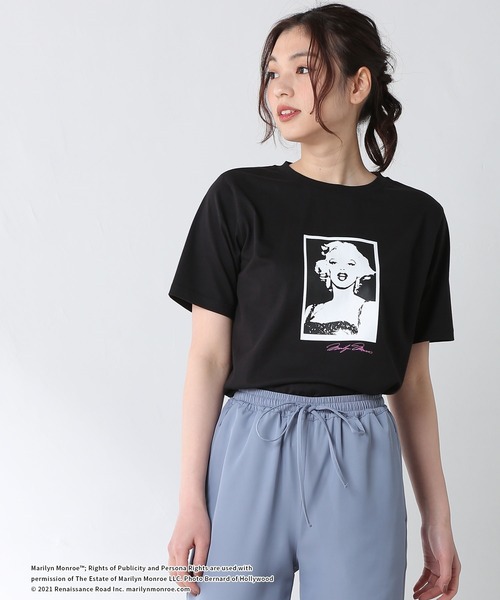 Honeys（ハニーズ）の「マリリンモンローＴシャツ（Tシャツ/カットソー・レディース・ホワイト×ブラック/ホワイト×ピンク/ホワイト系その他/ブラック×ピンク/ブラック系その他・M/S/L）」の5枚目の写真