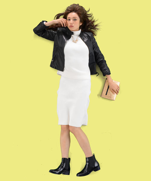 DouDou（ドゥドゥ）の「ボトルネックプルオーバー（ニット/セーター・レディース・オフホワイト/ブルー/ネイビー・FREE）」の4枚目の写真