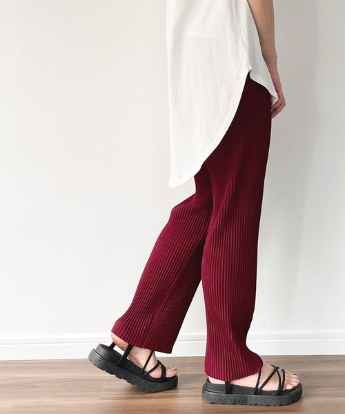 JUNOAH（ジュノア）の「ストレートリブパンツ（その他パンツ・レディース・ライトグレー/ブラック/ネイビー/ワイン/グレイッシュベージュ・MEDIUM/LARGE/X-LARGE）」の5枚目の写真