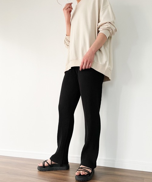 JUNOAH（ジュノア）の「ストレートリブパンツ（その他パンツ・レディース・ライトグレー/ブラック/ネイビー/ワイン/グレイッシュベージュ・MEDIUM/LARGE/X-LARGE）」の9枚目の写真