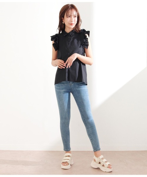 CHILLE(チル)の「袖フリルブラウス(シャツ/ブラウス・レディース・ホワイト/ブルー/ブラック・FREE)」の18枚目の写真