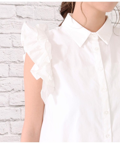 CHILLE(チル)の「袖フリルブラウス(シャツ/ブラウス・レディース・ホワイト/ブルー/ブラック・FREE)」の5枚目の写真