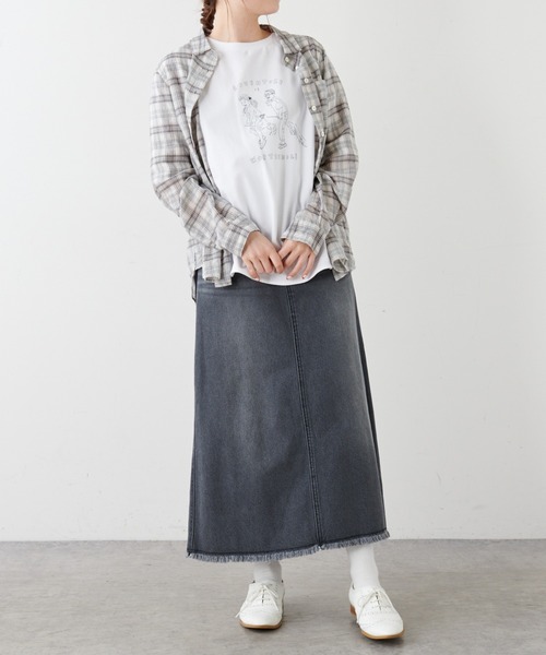 PUAL CE CIN（ピュアルセシン）の「オーガニックコットンガス焼きプリントTシャツ（Tシャツ/カットソー・レディース・ブラック/グレー/ホワイト系1/ホワイト系2・FREE）」の11枚目の写真